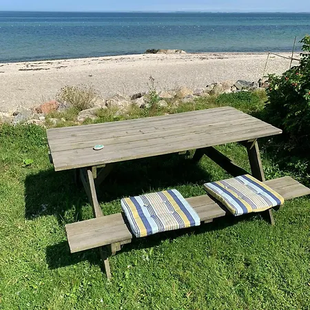 Light Blue 60's Summer House By Jorgenso Дом отдыха *