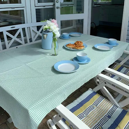 Light Blue 60's Summer House By Jorgenso Semesterbostad *