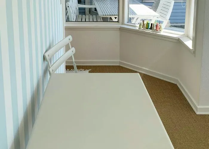 Light Blue 60's Summer House By Jorgenso Дом отдыха